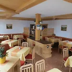 Gasthof-pension Waldfriede Hotel 3*