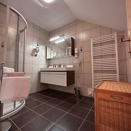 Отель Gasthof-pension Waldfriede
