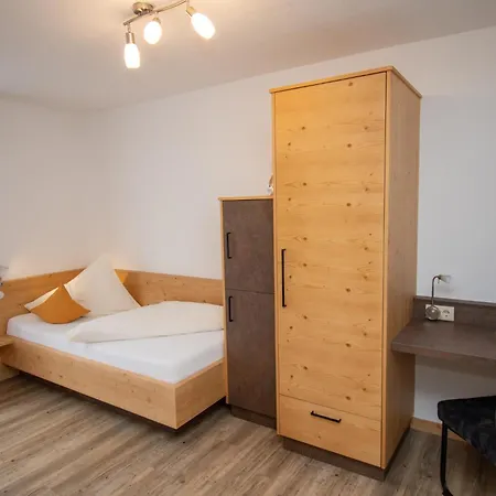 Gasthof-pension Waldfriede Hotel