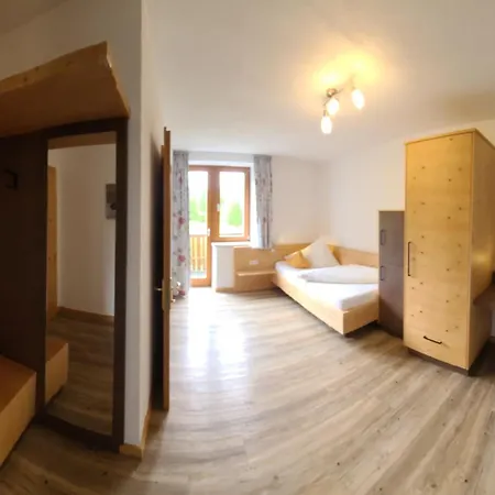 Gasthof-pension Waldfriede Hotel