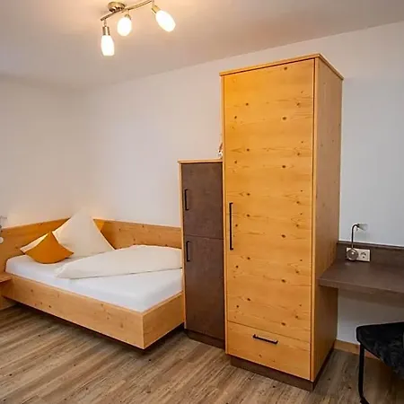 Gasthof-pension Waldfriede Hotel 3*