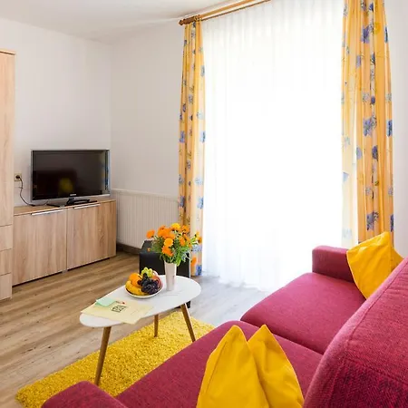 Gasthof-pension Waldfriede 3* 리징