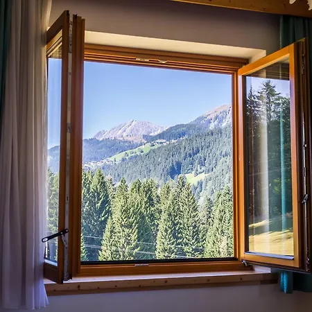 Gasthof-pension Waldfriede 3* 리징